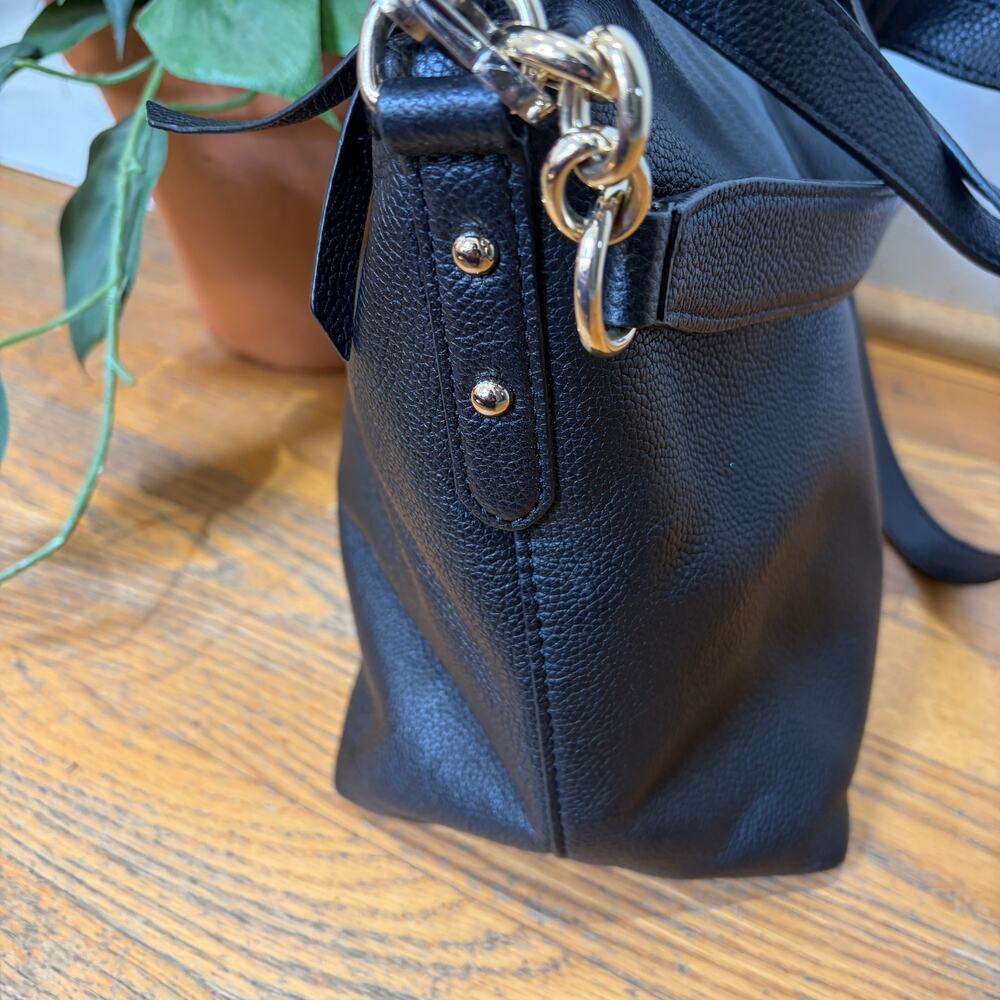 Kate Spade Larchmont Avenue Alena pebbled leather shoulder bag Black - Picture 4 of 7